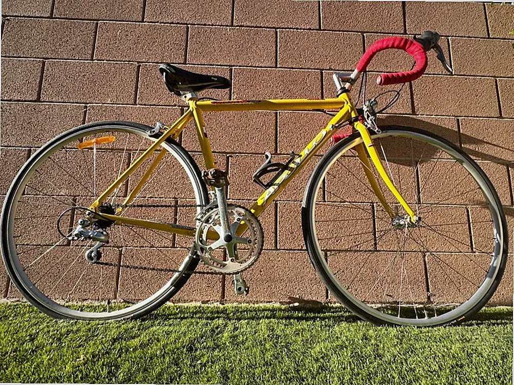 Triathlon Apollo Concorde Alloy, Shimano 1990's, Yellow road Bike 48-50